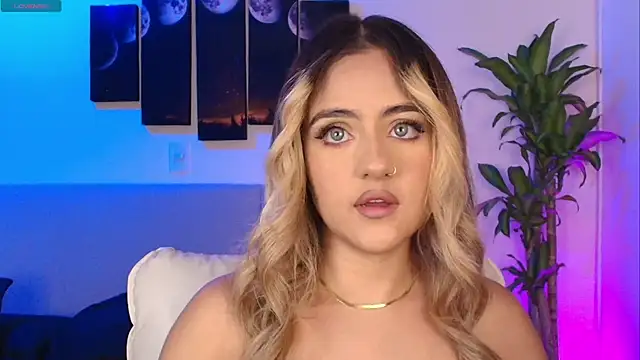 MaryMoon  online show from November 2025 01:53:01 AM