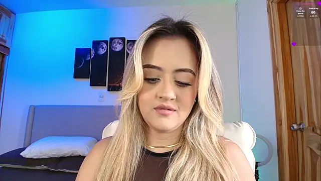 MaryMoon  online show from March 2026 04:41:01 PM