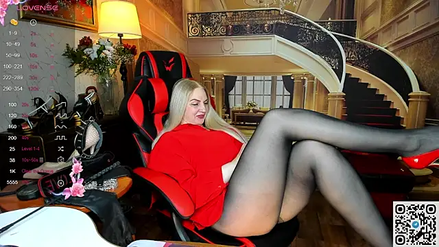 Nina Devillle online show from March 2026 11:38:02 AM