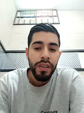 Snapshot of Waver857 chatting on October 2025 06:40:02 PM Waver857 online show from October 2025 06:40:02 PM