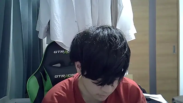 Snapshot of aokunvvv chatting on October 2025 09:31:01 AM aokunvvv online show from October 2025 09:31:01 AM