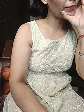 Snapshot of Neha_Singh92 chatting on July 2026 05:52:01 PM Neha Singh92 online show from July 2026 05:52:01 PM