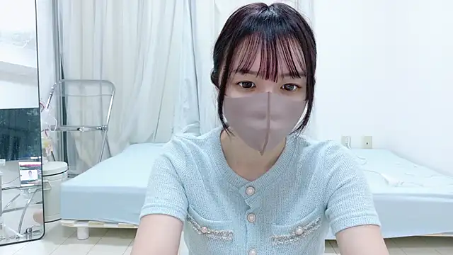 Snapshot of _Mia_land_ chatting on June 2026 02:10:01 PM Mia land online show from June 2026 02:10:01 PM