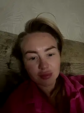 MartaLuna  online show from October 2025 07:20:02 PM