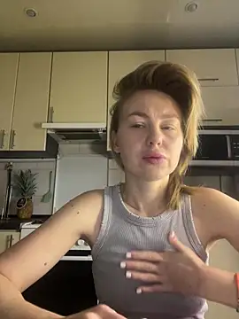 MartaLuna  online show from December 2025 08:42:02 AM