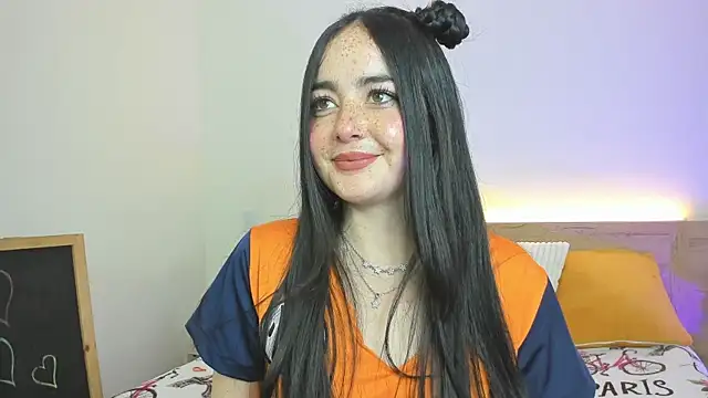 Ashleypetit online show from June 2026 01:39:02 PM