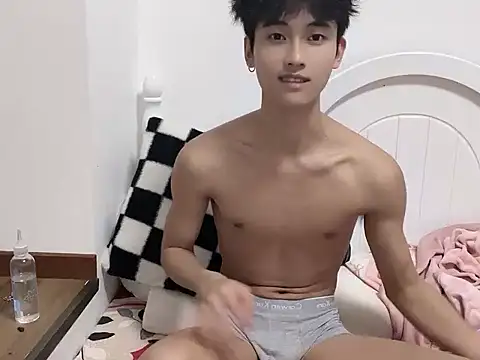 Snapshot of yangyang-2563 chatting on September 2025 01:55:01 PM yangyang-2563 online show from September 2025 01:55:01 PM