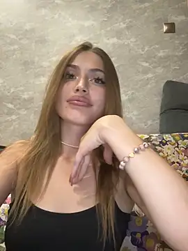 Snapshot of Elizabeth_Tay chatting on September 2025 05:57:02 PM Elizabeth Tay online show from September 2025 05:57:02 PM