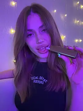 Snapshot of Elizabeth_Tay chatting on October 2025 04:55:01 PM Elizabeth Tay online show from October 2025 04:55:01 PM