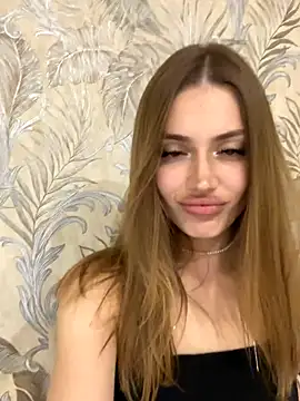 Snapshot of Elizabeth_Tay chatting on November 2025 05:37:02 PM Elizabeth Tay online show from November 2025 05:37:02 PM