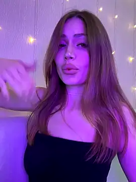 Snapshot of Elizabeth_Tay chatting on November 2025 04:20:02 PM Elizabeth Tay online show from November 2025 04:20:02 PM