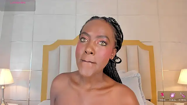 DakotaWangi online show from November 2025 12:26:01 PM