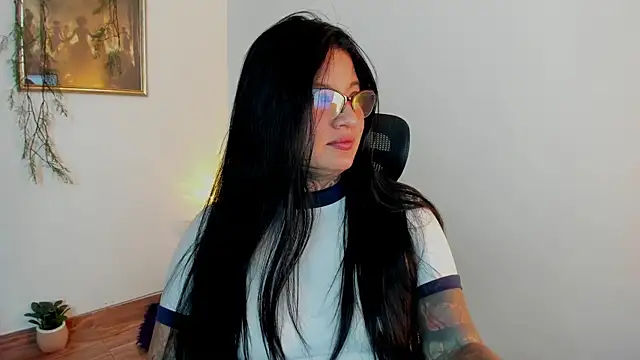 Unatatuada online show from August 2026 08:33:01 PM