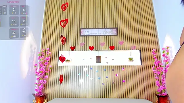 Snapshot of Joy-vergara chatting on September 2025 09:38:01 PM Joy-vergara online show from September 2025 09:38:01 PM