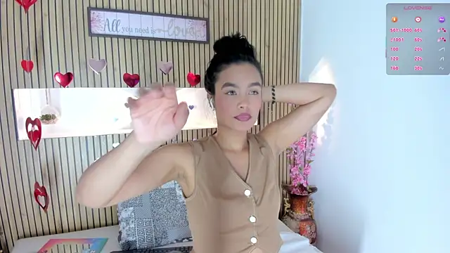 Snapshot of Joy-vergara chatting on September 2025 10:13:02 PM Joy-vergara online show from September 2025 10:13:02 PM