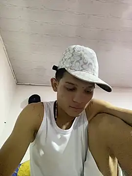 Snapshot of EL_VENEZOLANO_22CM chatting on March 2026 05:47:02 AM EL VENEZOLANO 22CM online show from March 2026 05:47:02 AM