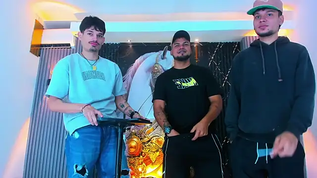 Iam Steven online show from October 2025 12:14:02 PM