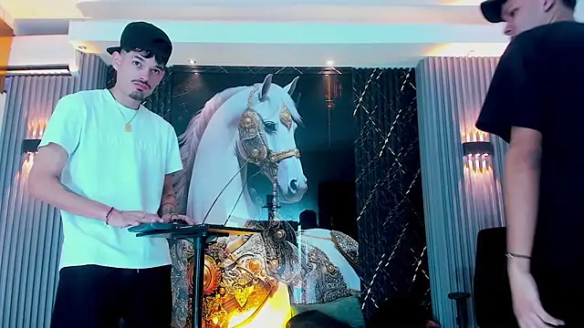 Iam Steven online show from October 2025 12:14:01 PM