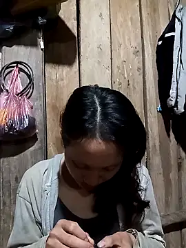 bonnie-00 online show from September 2025 02:39:02 PM