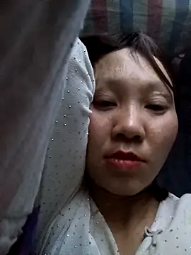 bonnie-00 online show from April 2026 03:42:02 PM