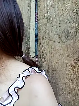 bonnie-00 online show from April 2026 01:54:01 AM