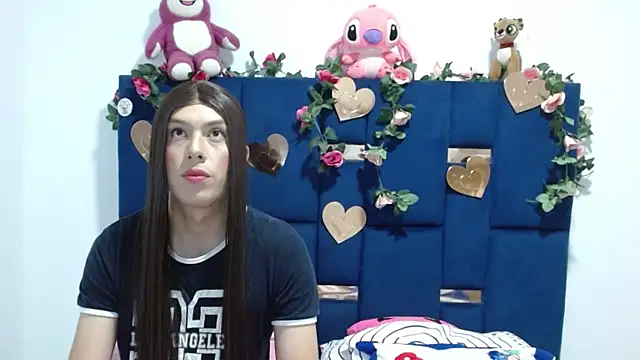 PinkLuna LolaBloom online show from February 2026 02:52:02 AM