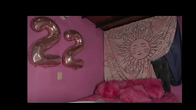 Missmoonstar online show from September 2025 10:32:02 PM