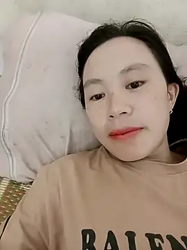 Snapshot of lyuyenkk chatting on September 2025 12:33:02 AM lyuyenkk online show from September 2025 12:33:02 AM