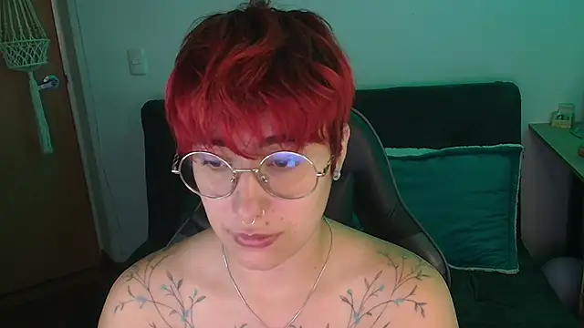 Miacatsito3 online show from December 2025 03:46:02 AM