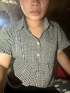 Snapshot of Van_xx chatting on October 2025 02:32:01 AM Van xx online show from October 2025 02:32:01 AM