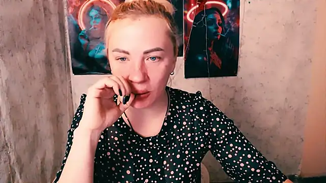 EmmaCat  online show from March 2026 05:35:02 AM