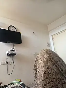 Snapshot of meenahotdarling chatting on September 2025 02:47:02 AM meenahotdarling online show from September 2025 02:47:02 AM