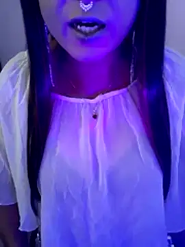 Cutie-Whiskey1 online show from March 2026 09:04:01 AM