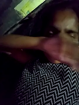 Snapshot of Saloni-Gupta chatting on September 2025 06:30:02 PM Saloni-Gupta online show from September 2025 06:30:02 PM