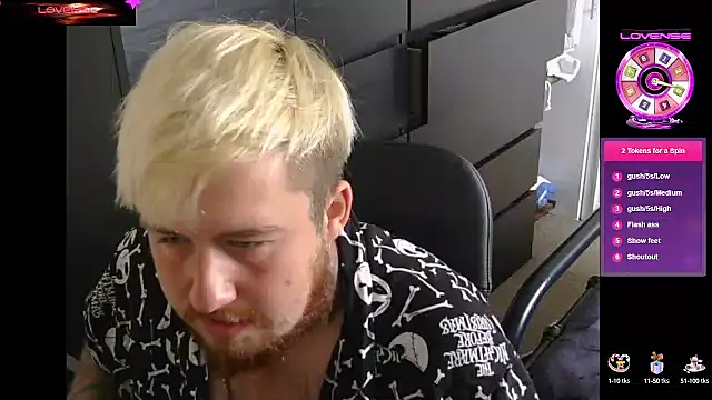 Snapshot of ThatAltGuy chatting on September 2025 10:37:01 AM ThatAltGuy online show from September 2025 10:37:01 AM