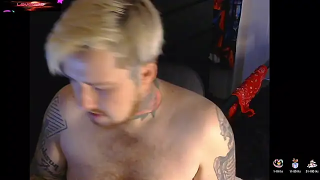 Snapshot of ThatAltGuy chatting on October 2025 09:19:02 AM ThatAltGuy online show from October 2025 09:19:02 AM
