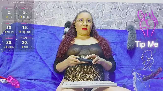 zamy x online show from October 2025 02:41:01 AM