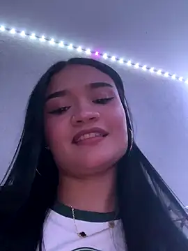 Alanasole online show from October 2025 02:09:02 AM