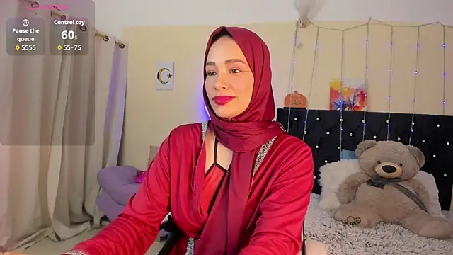 ShanaJamil online show from April 2026 12:10:01 PM