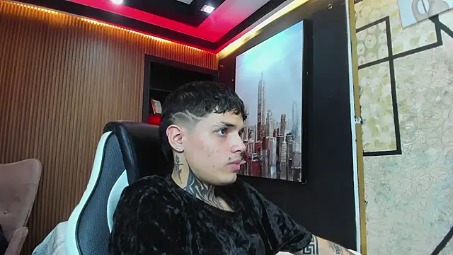 Declan-Fox online show from September 2025 03:55:02 AM