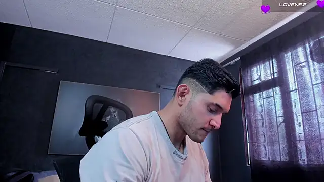 RichardMilleer online show from March 2026 04:45:01 PM