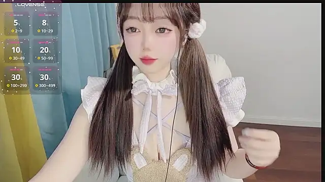 Lucky Cici online show from March 2026 10:38:02 PM