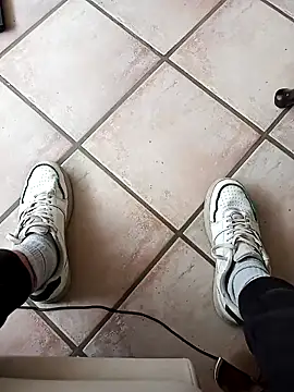 fullystroked online show from October 2025 09:49:01 AM