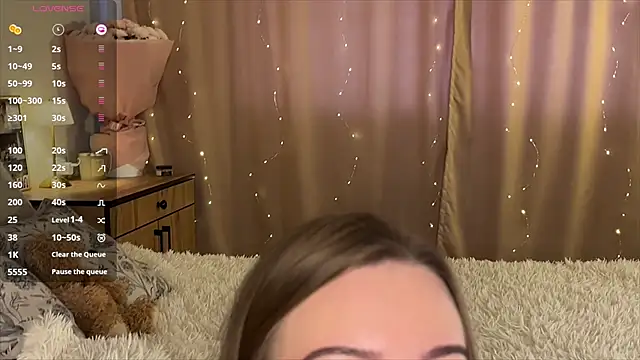 Amelia Ray  online show from April 2026 08:59:01 AM