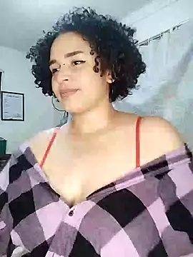 Julie wallace online show from October 2025 08:40:02 PM