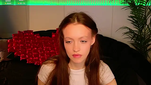 Snapshot of SallyPinkman chatting on February 2026 09:04:02 AM SallyPinkman online show from February 2026 09:04:02 AM