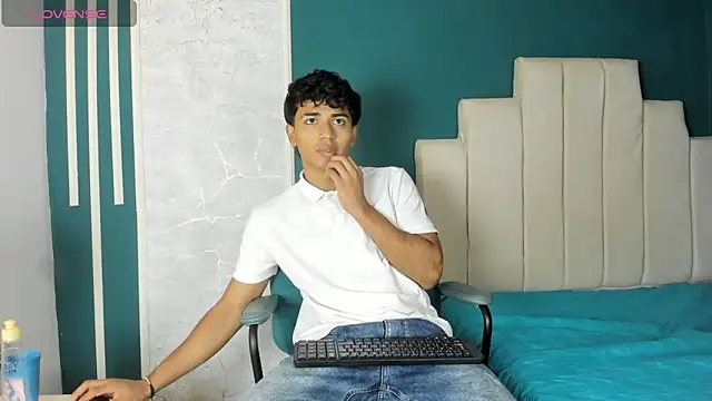 Jaycob Black1 online show from October 2025 12:03:01 PM