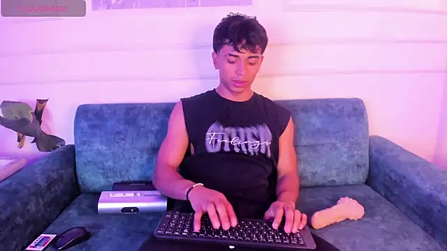 Jaycob Black1 online show from November 2025 02:23:01 PM