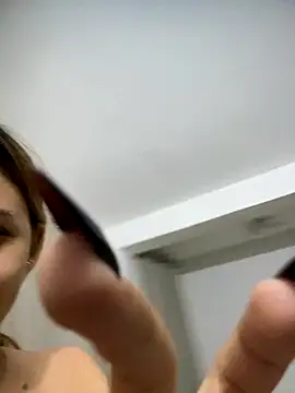 coupleyys online show from November 2025 02:10:01 AM