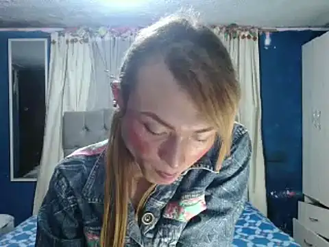 Snapshot of skarleth_hot21 chatting on October 2025 01:47:02 AM skarleth hot21 online show from October 2025 01:47:02 AM